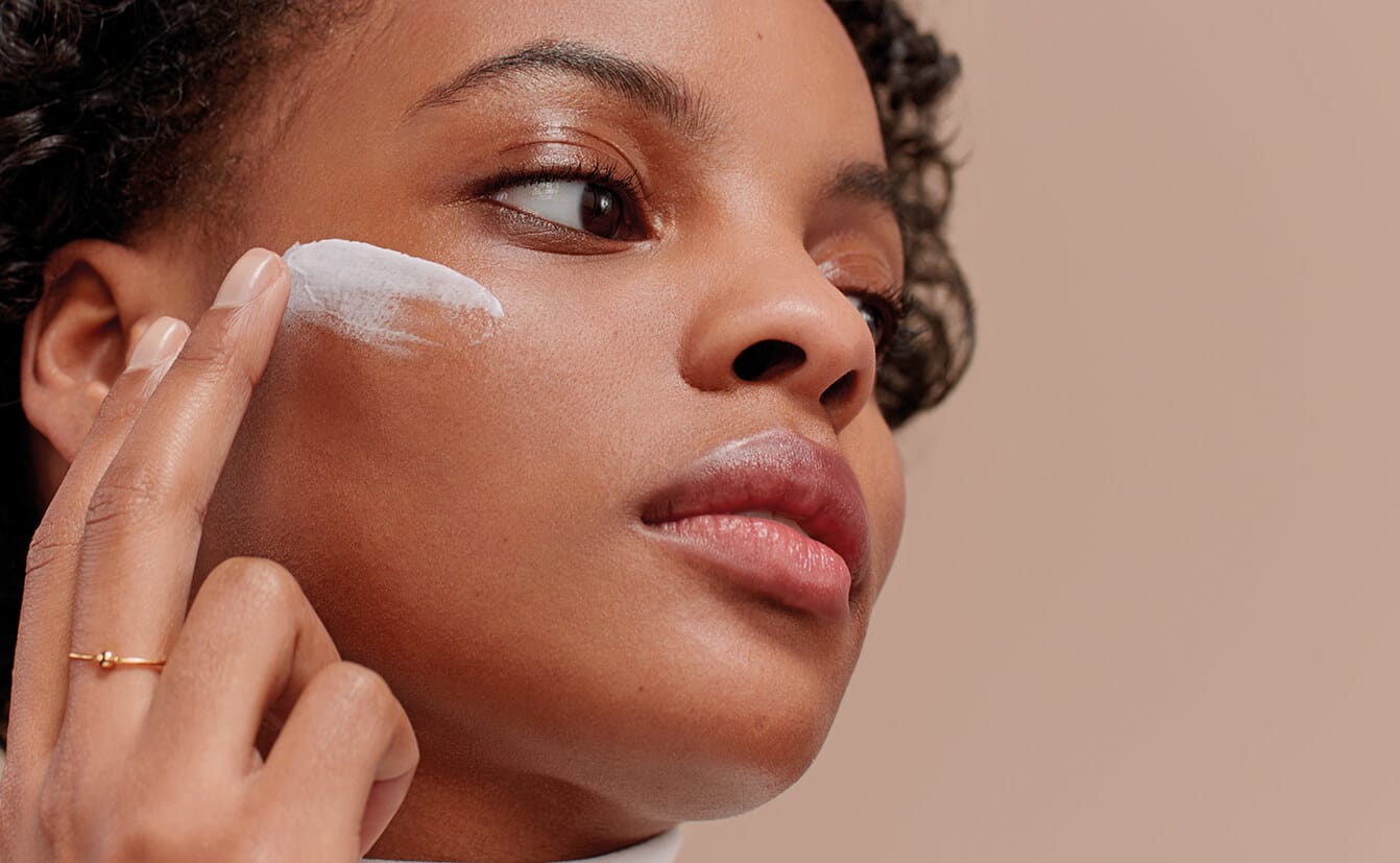 Prevent ageing with a day cream with SPF